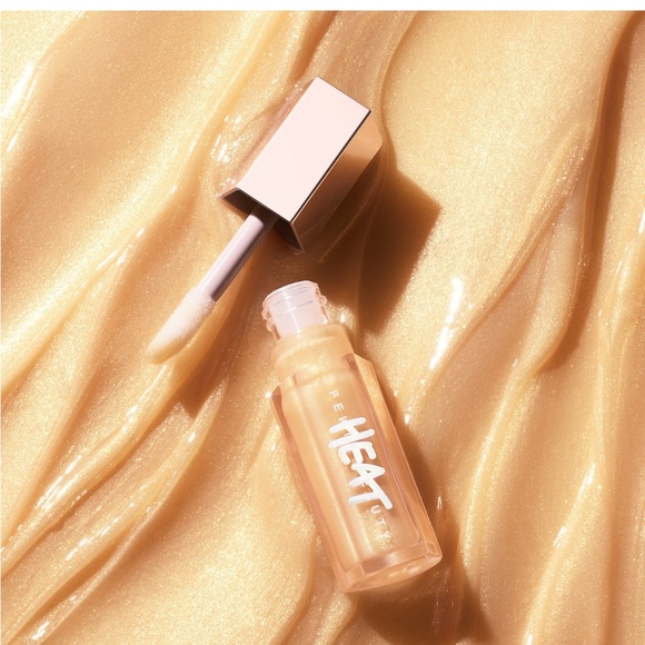 NIB Fenty Beauty Gloss Bomb Heat Universal Lip Luminizer + Plumper - Lemon Lava - Picture 5 of 12